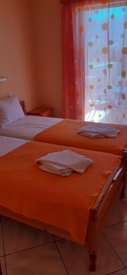Apartamento To Spiti Tis Eirinis Poros Town Exterior foto