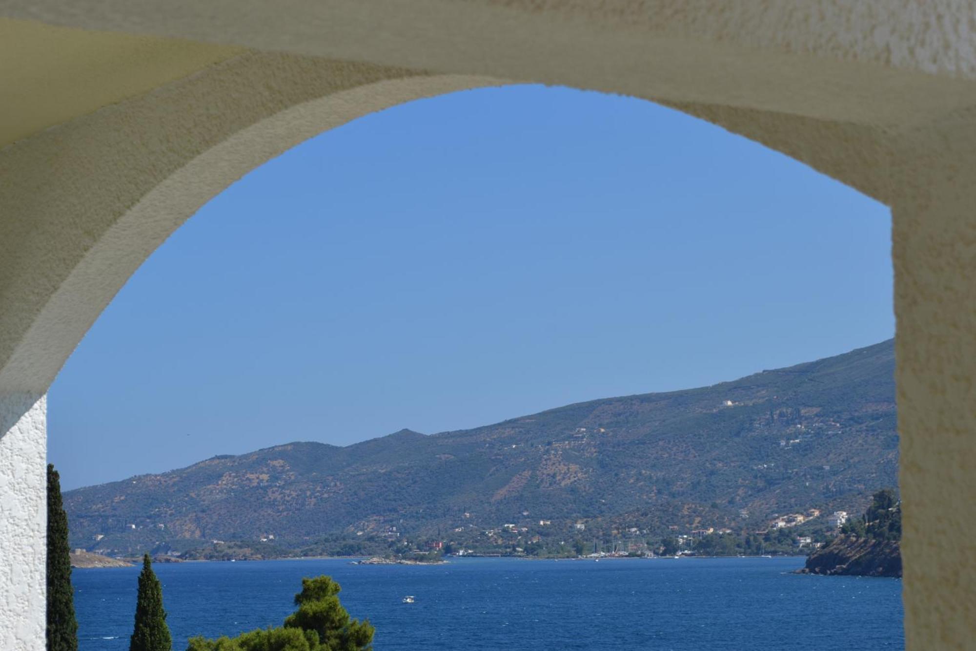 Apartamento To Spiti Tis Eirinis Poros Town Exterior foto
