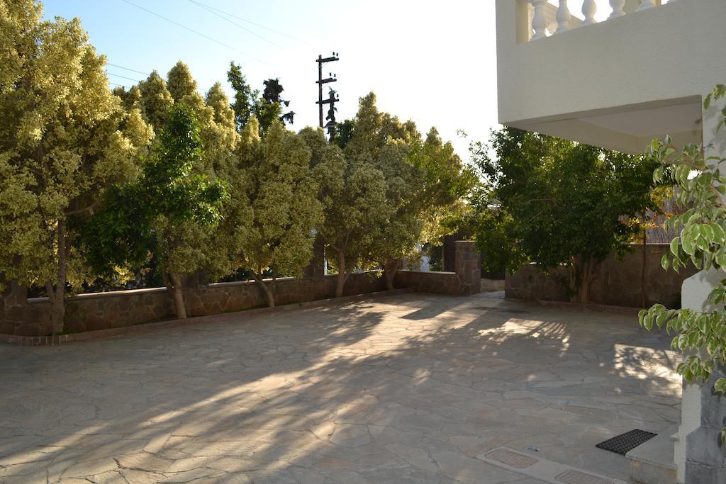 Apartamento To Spiti Tis Eirinis Poros Town Exterior foto
