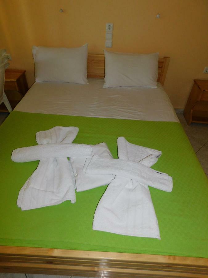 Apartamento To Spiti Tis Eirinis Poros Town Exterior foto