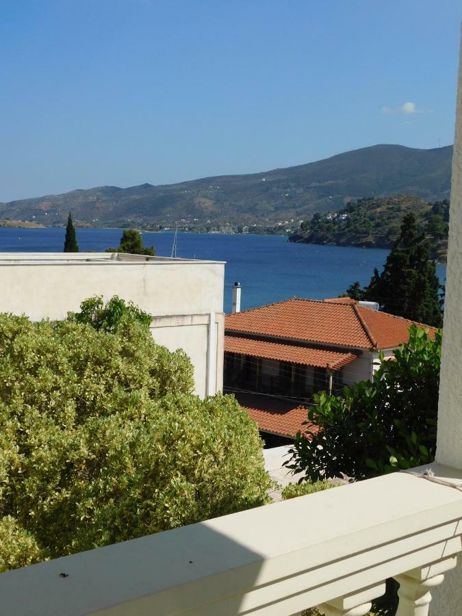 Apartamento To Spiti Tis Eirinis Poros Town Exterior foto